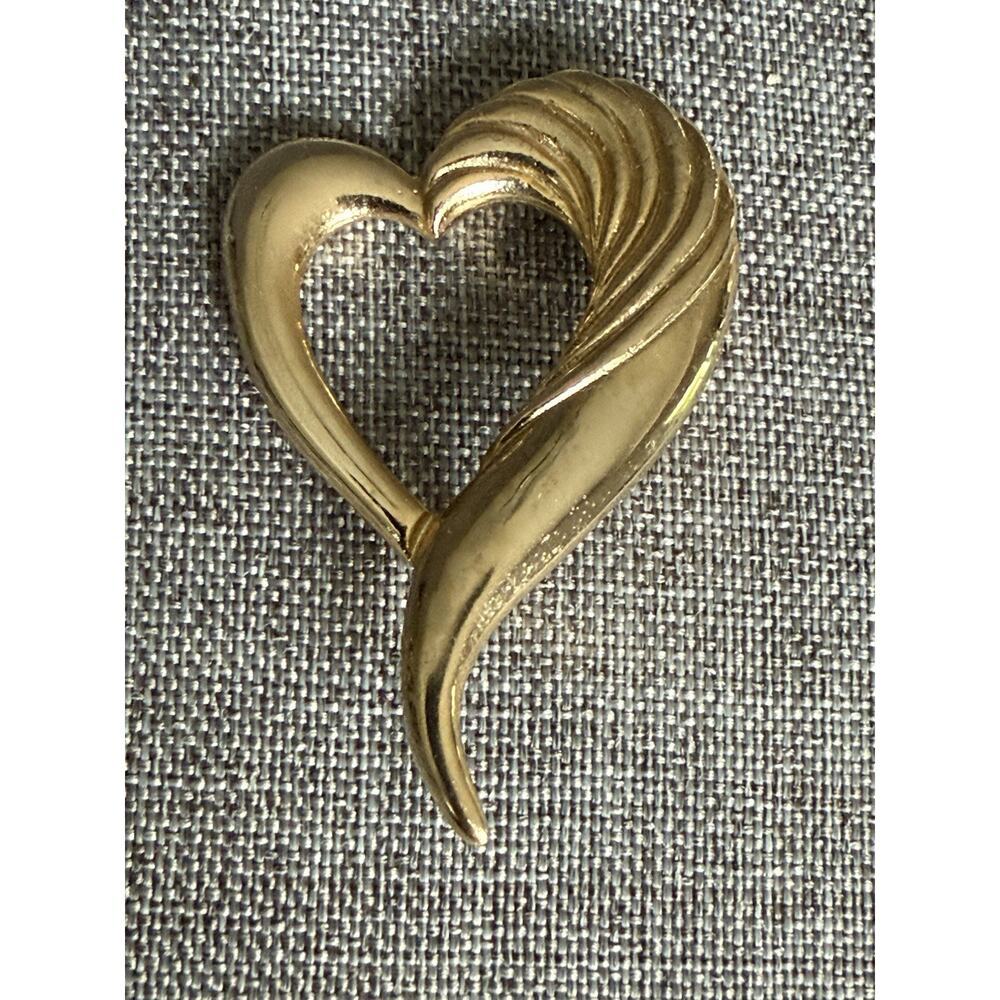 Vtg. Abstract Heart Brooch Chunky Statement Artsy Gold Tone Career Cottagecore